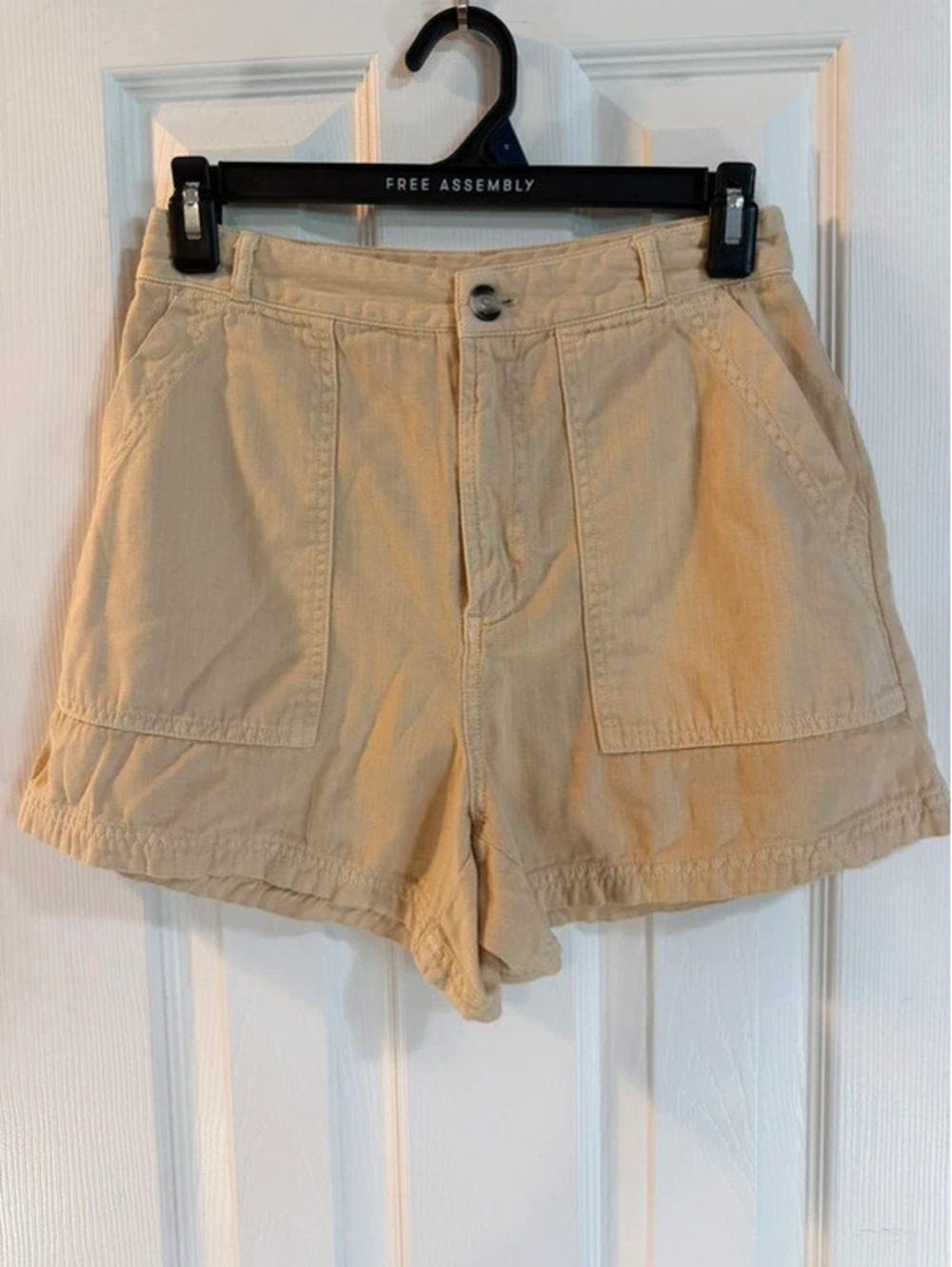 Beige denim shorts